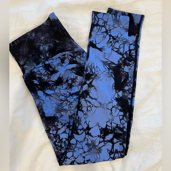 Women’s Highwaisted Leggings L - Picture 5 of 5